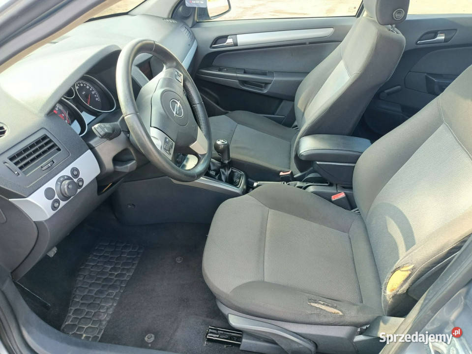 Opel Astra Opel Astra 16 05r H 20042014 Tarnów
