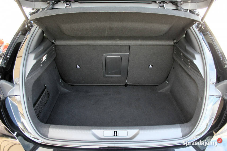 Peugeot 308 FV23 Automat Navi Kamera Wirtualny nawigacja sprzedam