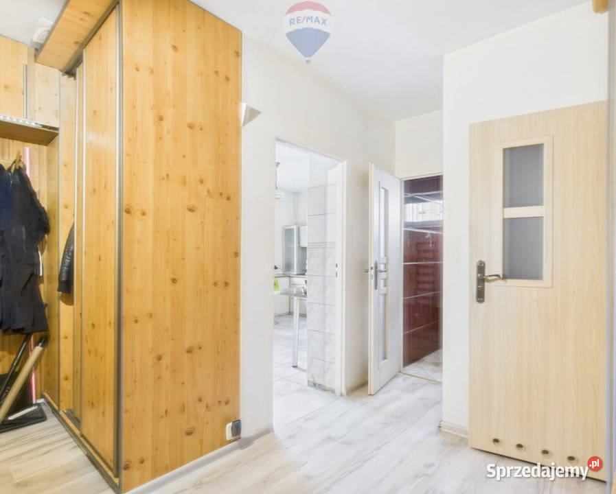 Dom z potencjałem inwestycyjnym 2182 m Domy Toruń