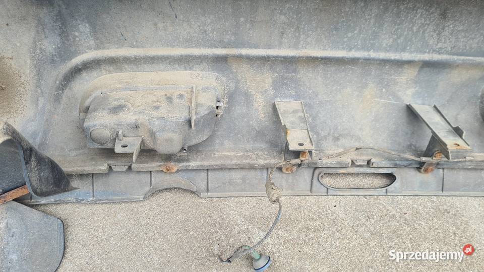 Suzuki Ignis FH 0003 zderzak tył tylny srebrny Zderzaki