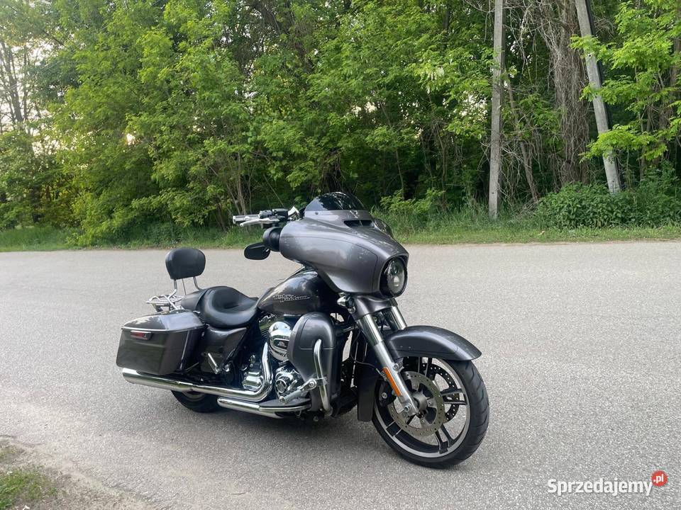 Harley Davidson street Glide Rok produkcji 2015 Płock
