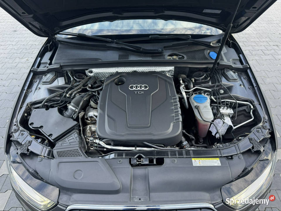 Audi A4 20 TDI 150 SLINE AUTOMAT LED Skóra Kombi