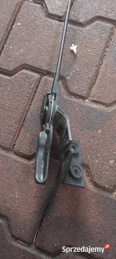 Rączka otwierania maski linka Opel Corsa D Rok produkcji 2010 Szczecin sprzedam