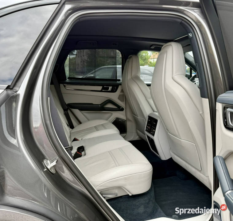 Porsche Cayenne 462EhybridFull wersjaGwarancja napęd 4x4 Kamienna Góra