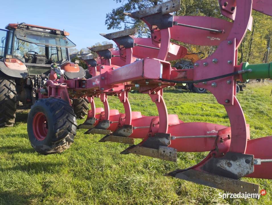 Pług 5 skibowy AgroTom łódzkie Wola Pomianowa