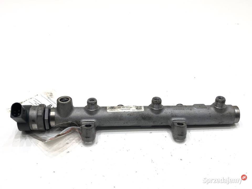 REGULATOR CIŚNIENIA PALIWA Z LISTWĄ VW PHAETON Regulatory ciśnienia paliwa