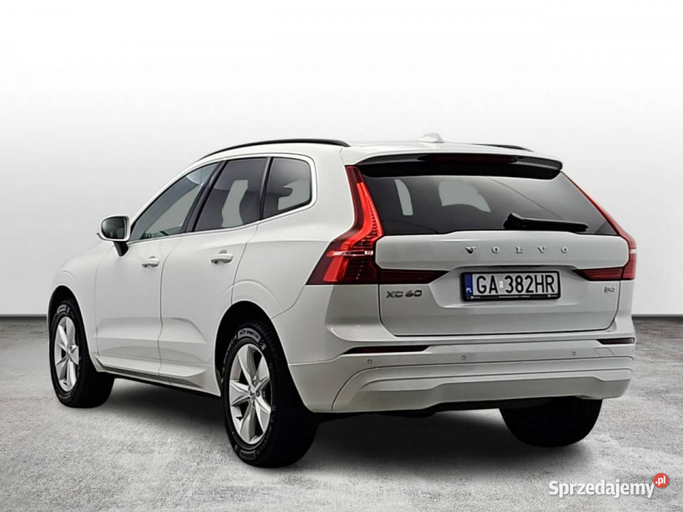 Volvo XC 60 B4 B Core aut Z Polskiego Salonu Warszawa