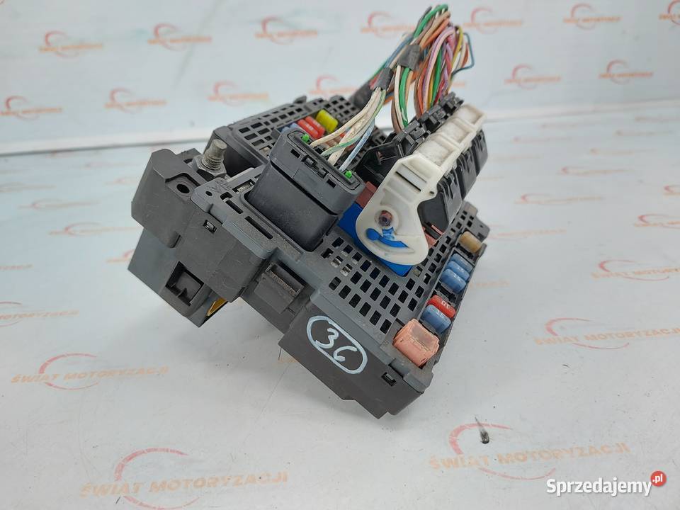 CITROEN DS4 12r skrzynka bezpieczników świętokrzyskie