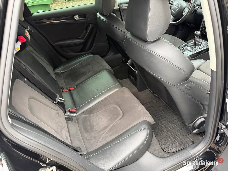 Audi A4 B8 27 TDI Manual Super Stan Car Audio Kombi Lubin