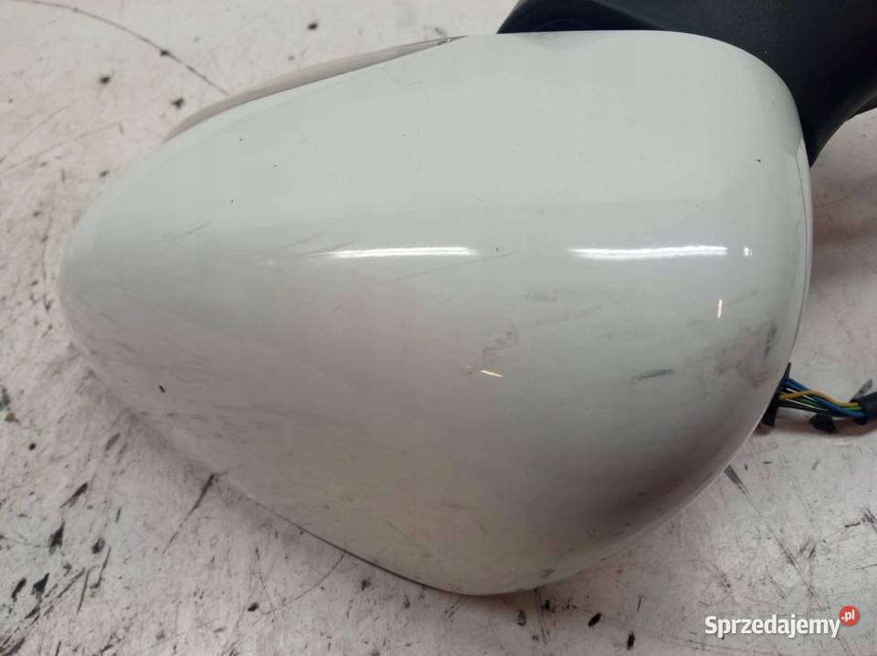 LUSTERKO LEWE 9PIN EUROPA BIAŁE Renault Clio IV osobowe świętokrzyskie