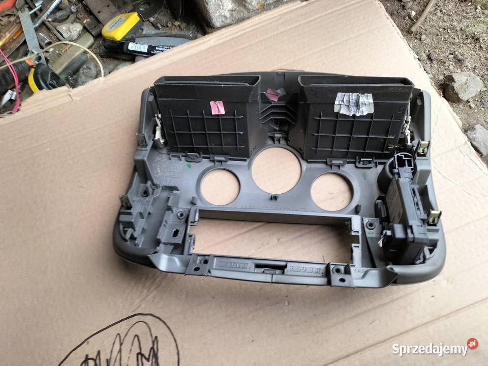RENAULT SCENIC 2 II LIFT PANEL ODKOWY RAMKA Kamień-Kolonia