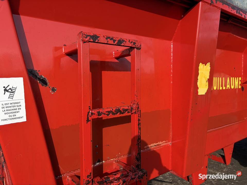 Rozrzutnik obornika 8 t Deguillaume HV nieuszkodzony Myszyniec