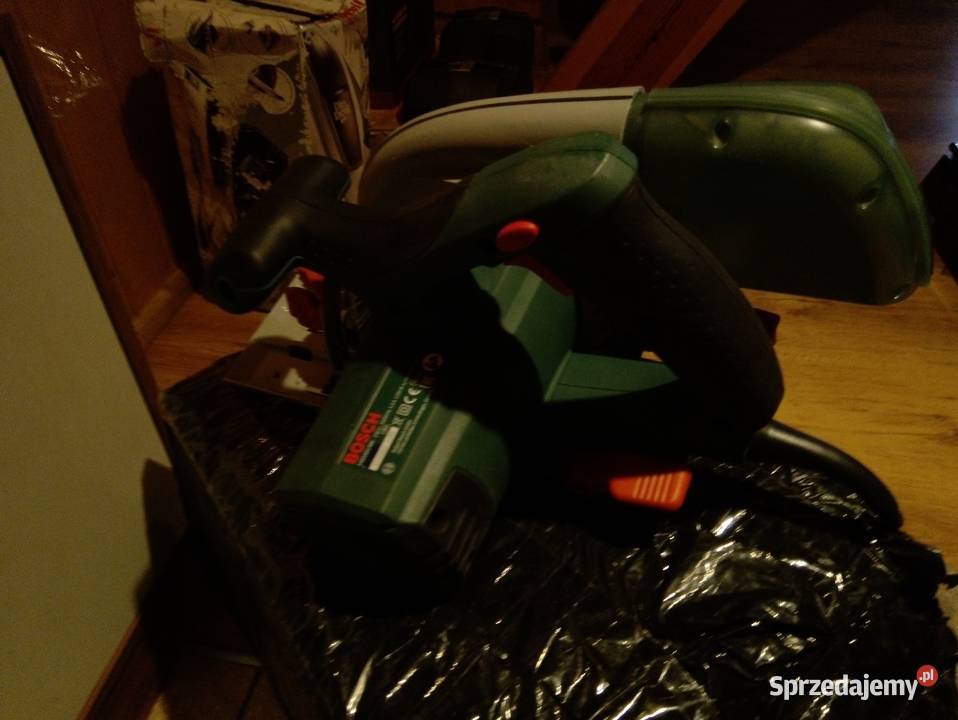 Piła tarczowa najazdowa Bosch średnica tarczy 230V Nowy Dwór Mazowiecki sprzedam