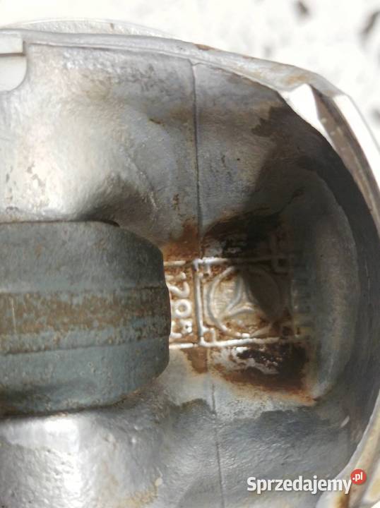 TŁOK KORBOWÓD 1295 64 0834135 16 CGI