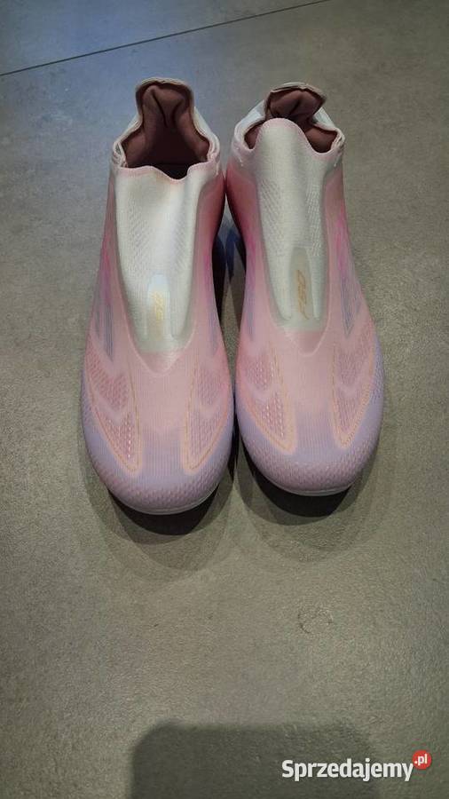 Korki do gry w piłkę nożną FS0