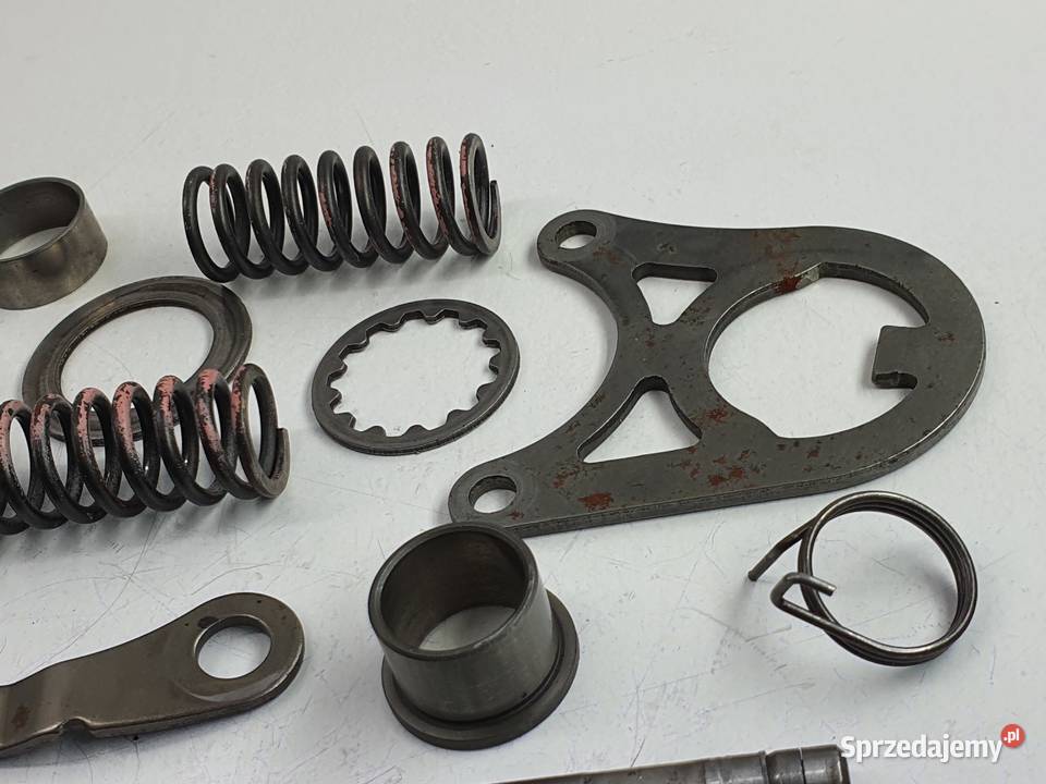 Sruba Sprezyna Trzpien Oslona Korek Honda Crf