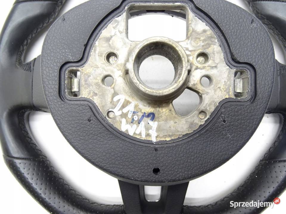 KIEROWNICA SKÓRA PIKOWANA ŚCIĘTA MULTIFUNKCJA VW