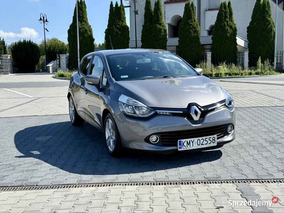 Renault Clio IV 12 75