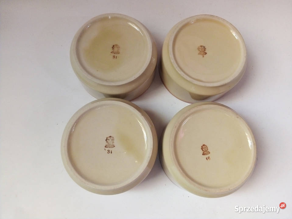 4 beżowe salaterki miseczki Tułowice vintage PRL śląskie Częstochowa