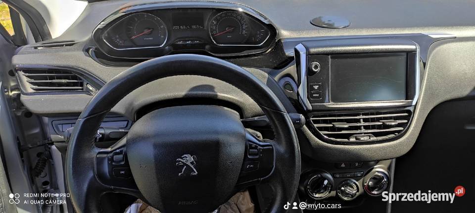 Peugeot 208 lift tablet klimatyzacja 2012