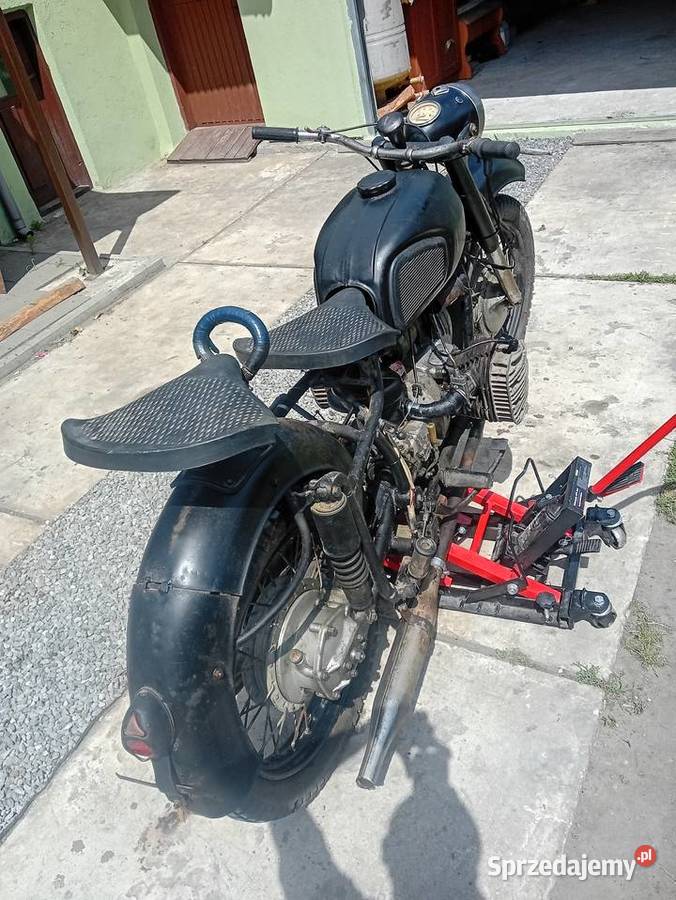 Dniepr k 750