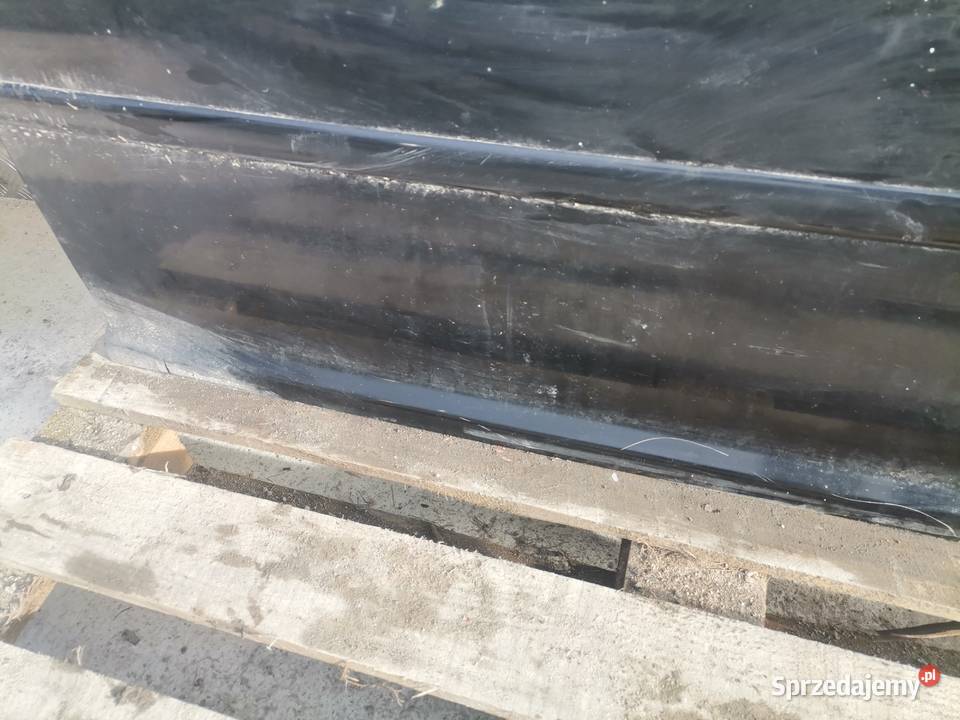 Drzwi Prawy Przód Volkswagen Golf IV Pogorzelec