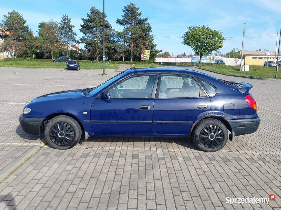 Sprzedam Toyota Corolla 14VVTi centralny zamek Paczków