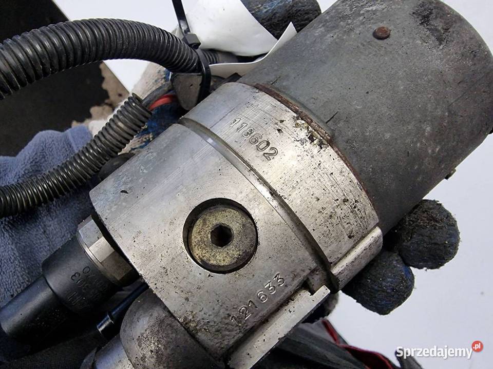 POMPA AUDI A4 B5 0265410045 osobowe Lipno