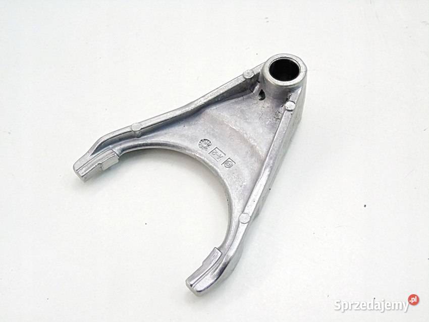 Widełki wybierak skrzyni biegów K9A0 Kia Carens osobowe Sosnowiec sprzedam