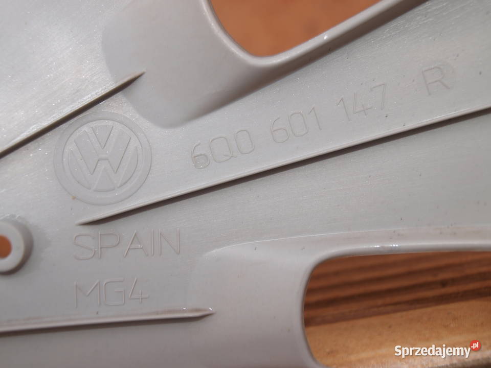 VW Polo kołpaki 15 oryginalne komplet 4 sztuki Kalisz