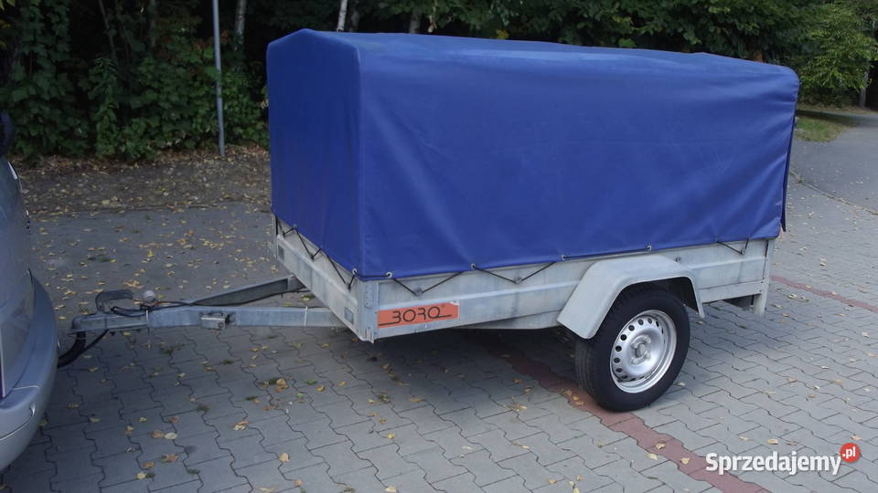 przyczepa boro b1 zarejestrowana 750 dmc z sprzedam