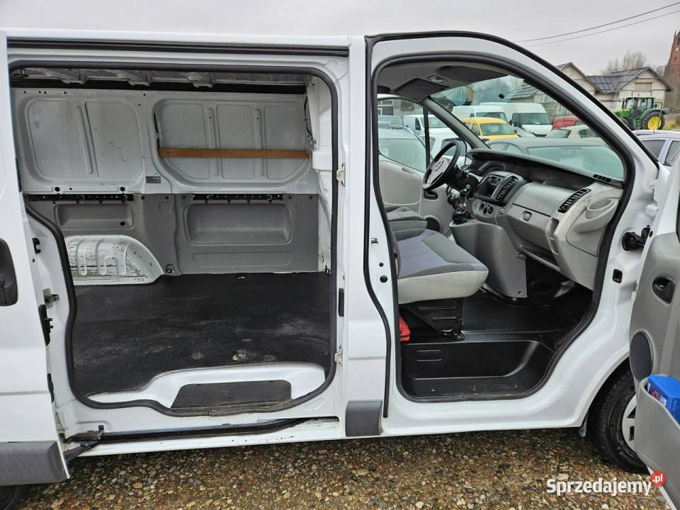 Opel Vivaro Opłacony Zadbany Serwisowany z Klimą manualna Kisielice