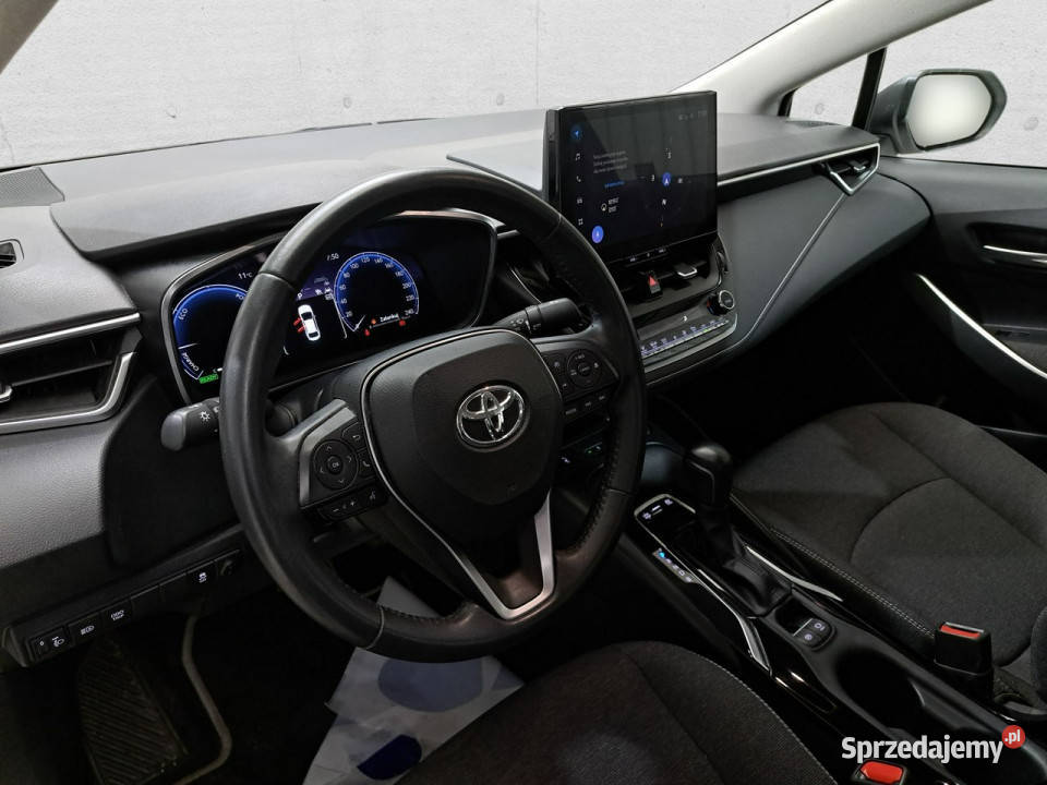 Toyota Corolla Seria E16 2012 Sedan / Limuzyna Komorniki