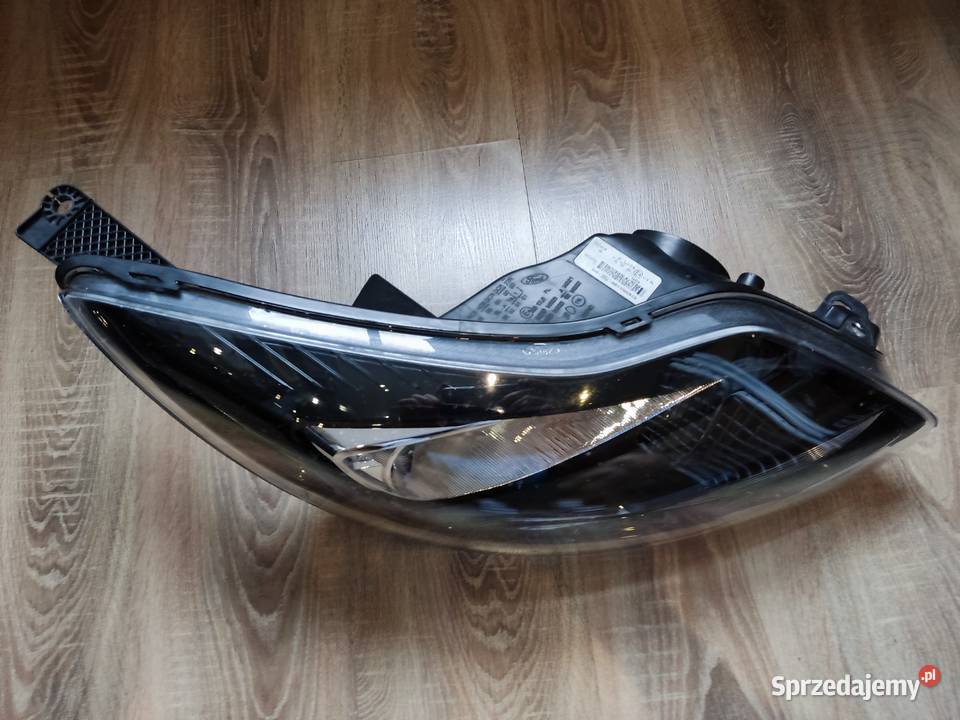 Reflektor lampa Ford Focus III Głuchołazy