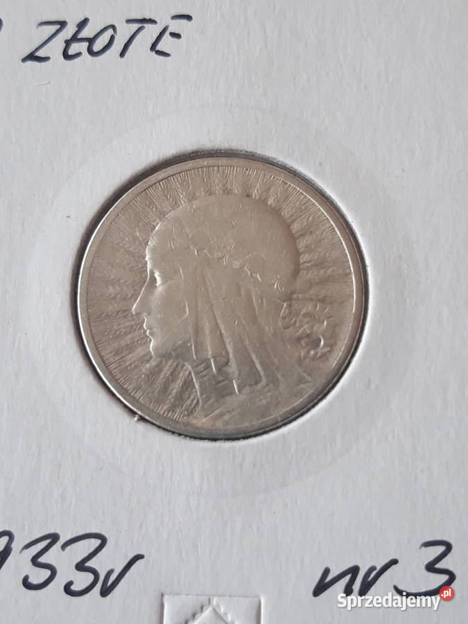 2 Głowa kobiety 1933 r 3 Konin