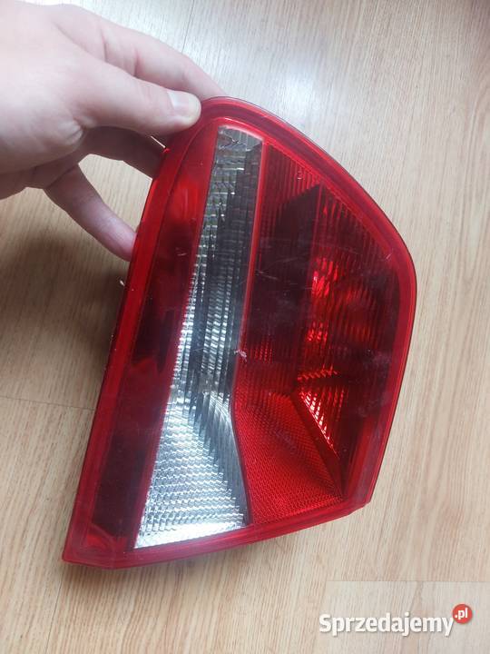 Lampa lewa tylna OE Seat Ibiza IV 6J ST kombi Gliwice sprzedam