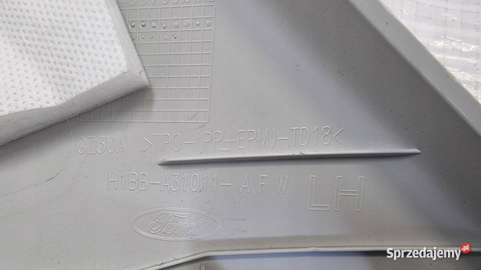 PLASTIK OSŁONA SŁUPKA LEWY TYŁ H1BBA31011AFW