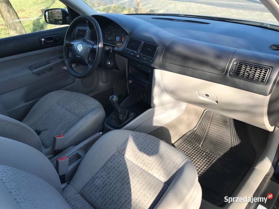 Volkswagen Golf 4 2002r przyciemniane szyby Słaborowice