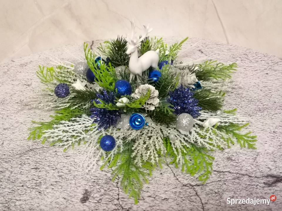 Podświetlany stroik zimowy z figurką jelenia Kielce