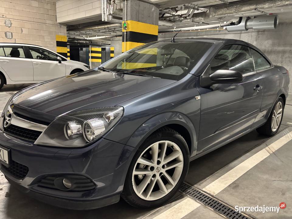 Opel Astra Twin Top 18 benzyna 140KM Białystok