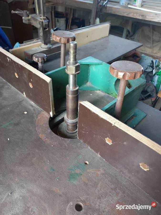 Frezarka dolnowrzecionowa Kamionka