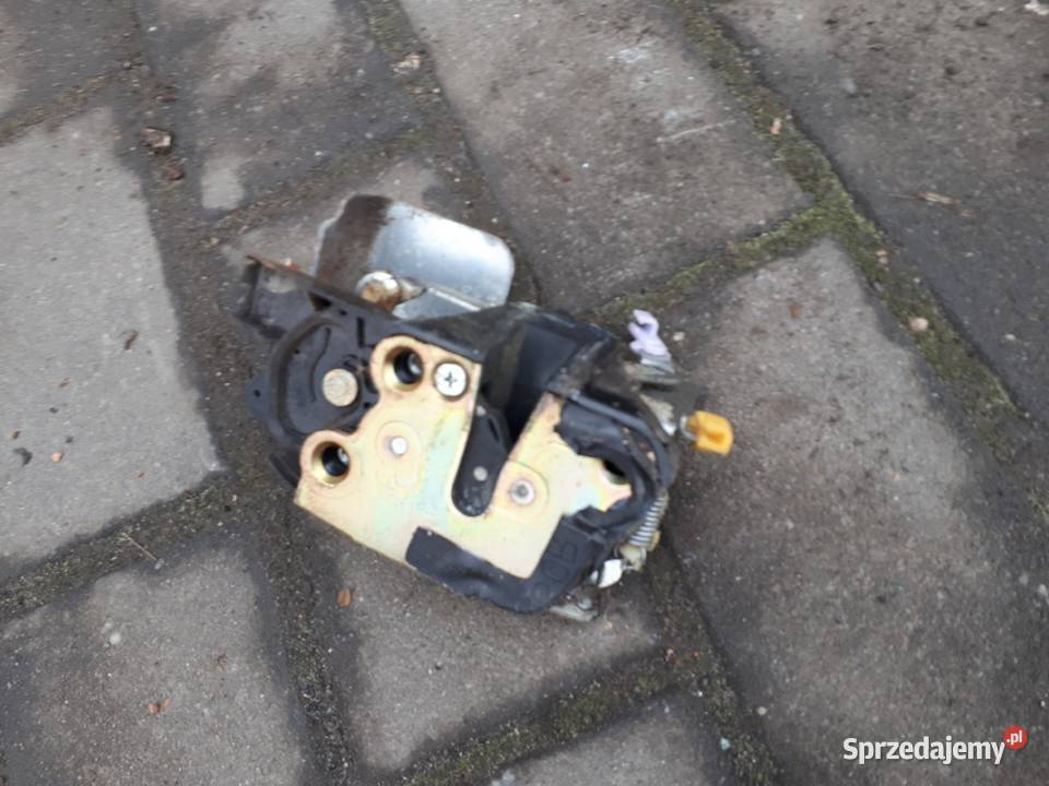 Zamek drzwi Prawy Corolla E11 3D Hatchback Zamki, wkładki i kluczyki świętokrzyskie Sandomierz