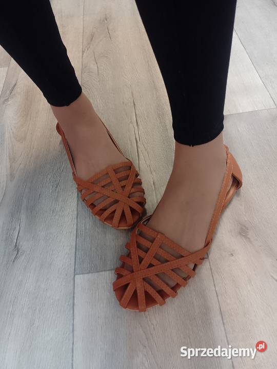 4344 Brązowe baleriny wieczorowe na szeroką Kraków