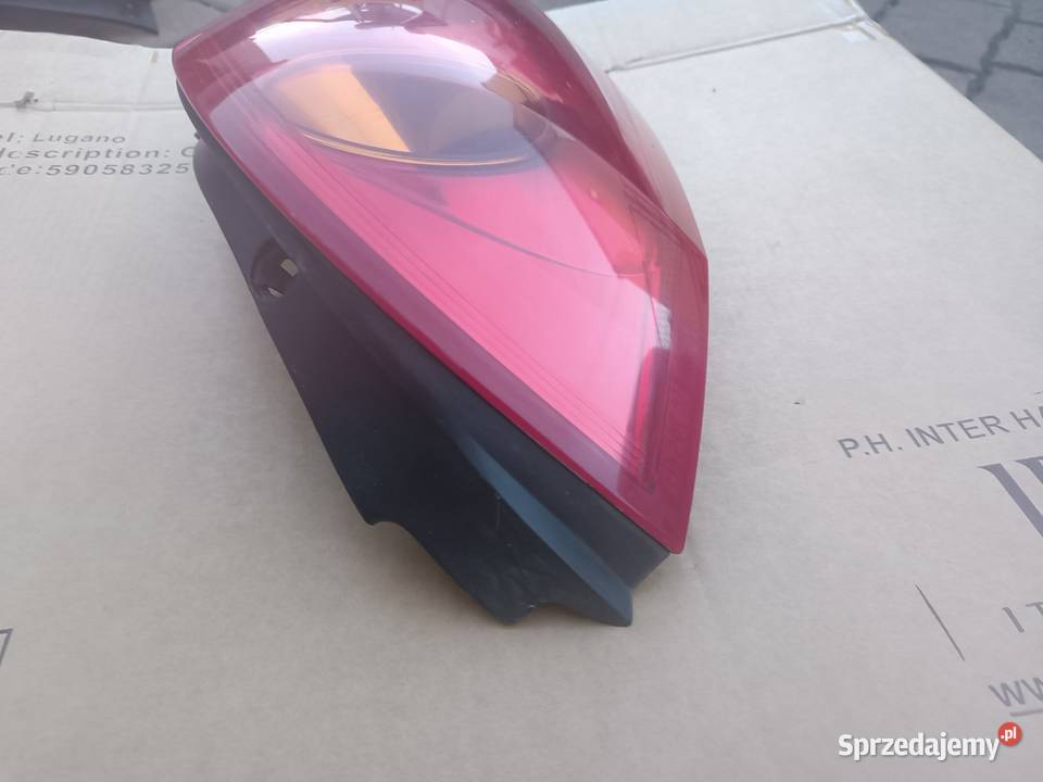 Nissan Primera P12 lampa lewy tył tylna lewa Częstochowa