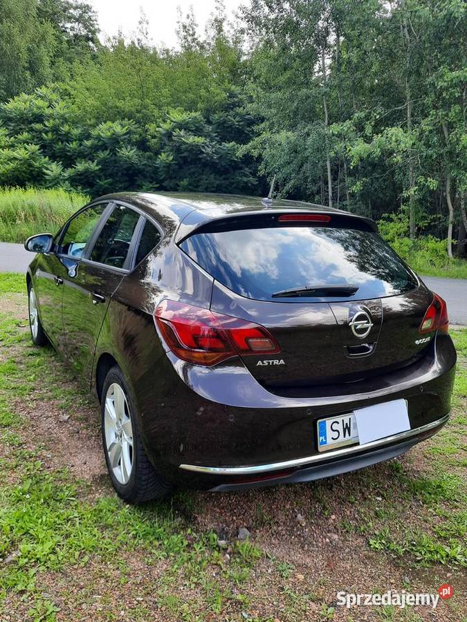 Opel Astra J 14T 2013 brąz metalik BOGATE Świętochłowice