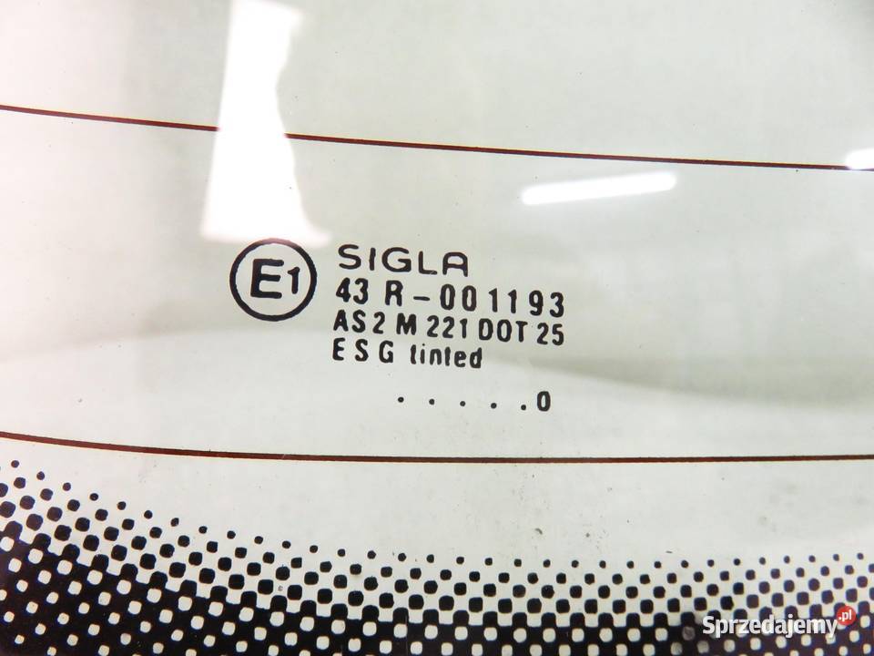 SZYBA TYLNA AUDI A6 C4 KOMBI