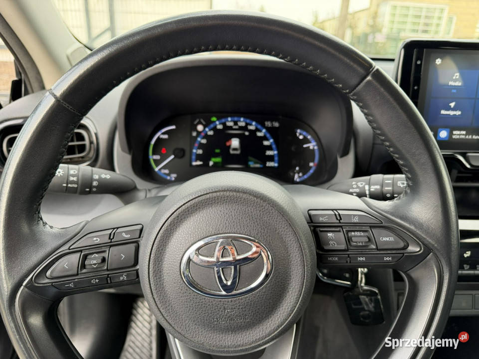 Toyota Yaris Cross 15 HSD 62 Ast Pasa Distronic 4/5