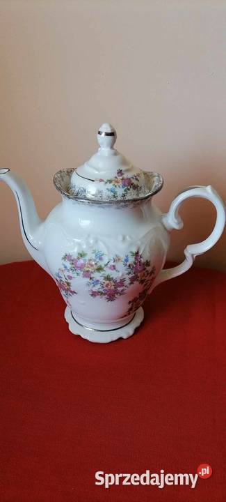 Duży dzbanek porcelanowy Wałbrzych