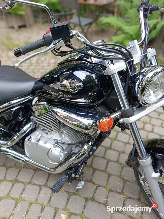 Suzuki Intruder 125 2007 przebieg 1450 Pokrowiec 1450km Suzuki
