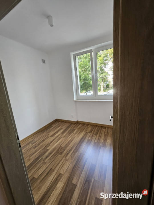 2 pokoje w zadbanej kamienicy Stare Bielany sprzedam